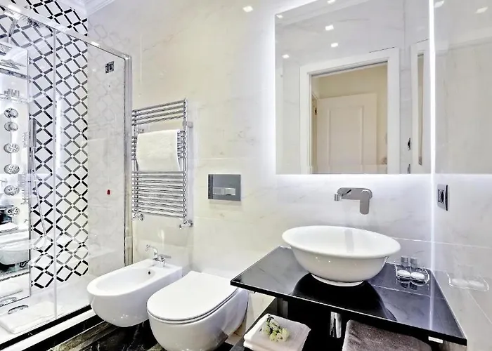 Qq House Santa Maria *